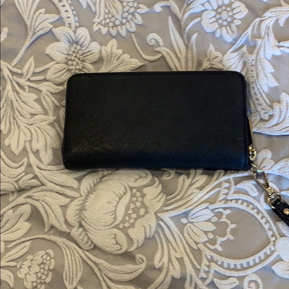 Michael Kors Black Wristlet Wallet - Picture 4 of 7